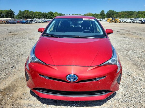 2018 TOYOTA PRIUS