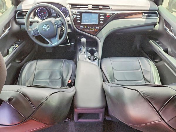 2019 TOYOTA CAMRY