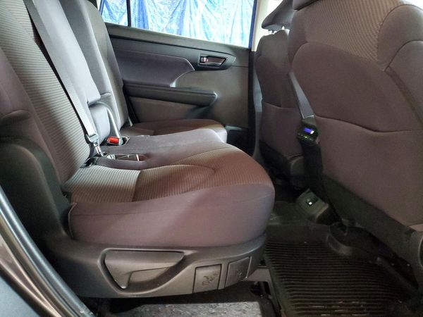 2023 TOYOTA HIGHLANDER