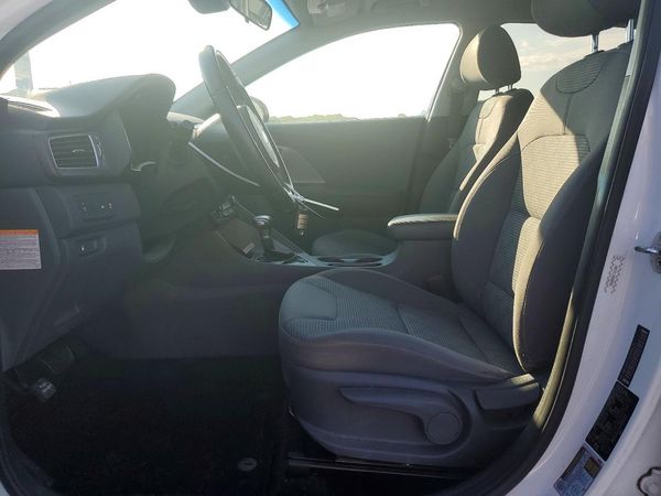 2017 KIA NIRO FE / LX / LX Tech