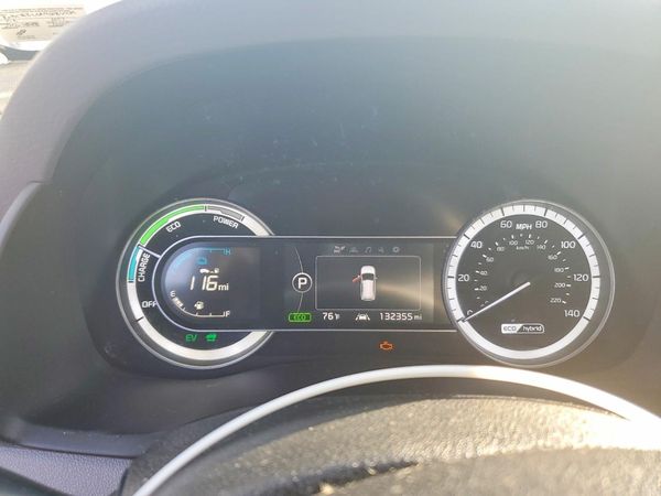 2017 KIA NIRO FE / LX / LX Tech