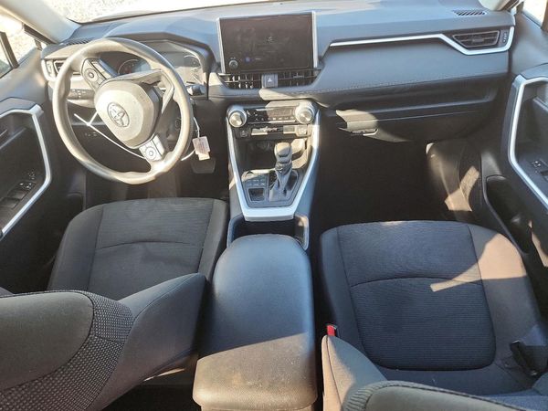 2025 TOYOTA RAV4