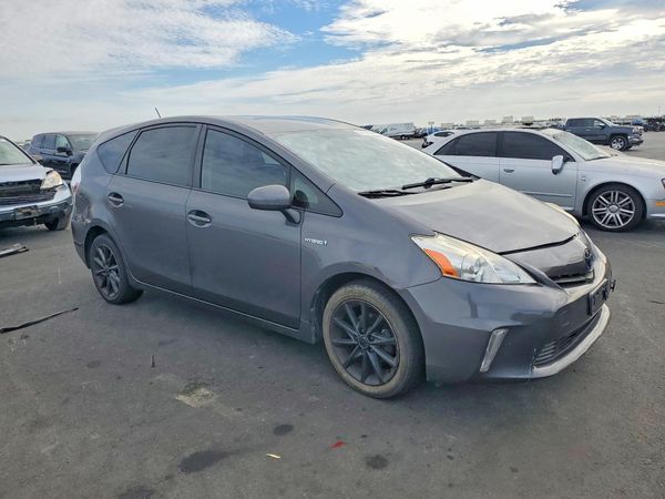 2014 TOYOTA PRIUS V TH