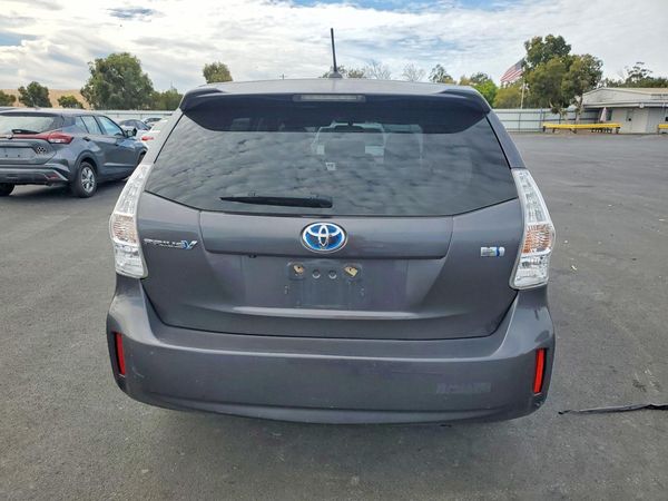 2014 TOYOTA PRIUS V TH