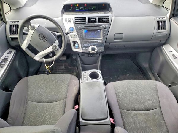 2014 TOYOTA PRIUS V TH