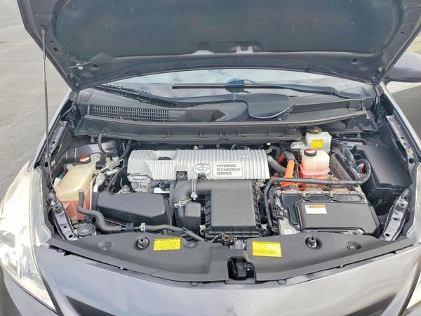 2014 TOYOTA PRIUS V TH