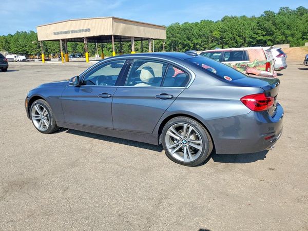 2018 BMW 330