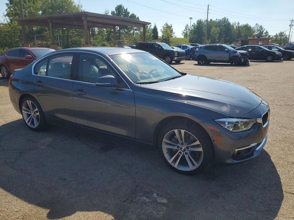 2018 BMW 330