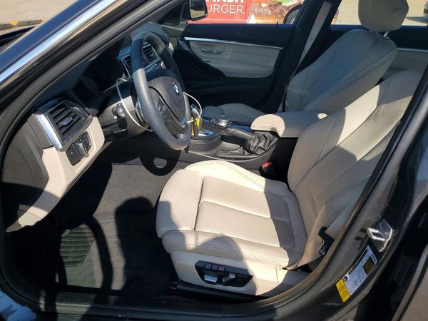 2018 BMW 330