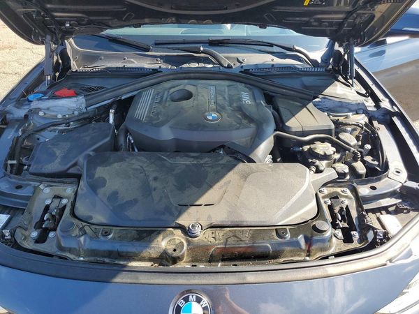 2018 BMW 330