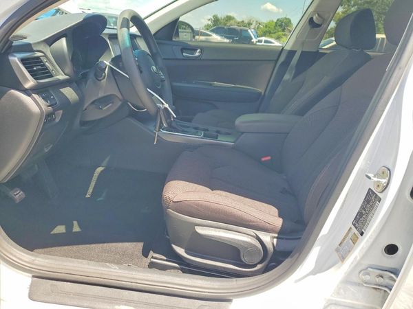 2019 KIA OPTIMA LX, S