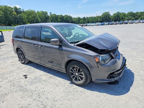 2017 DODGE GRAND CARAVAN GT