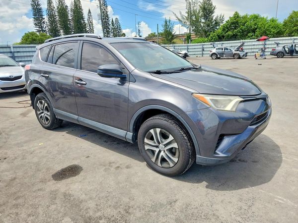 2018 TOYOTA RAV4 LE