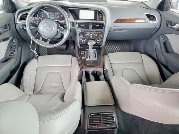2015 AUDI A4 quattro Premium Plus