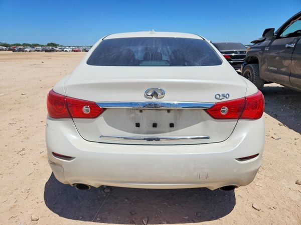 2016 INFINITI Q50