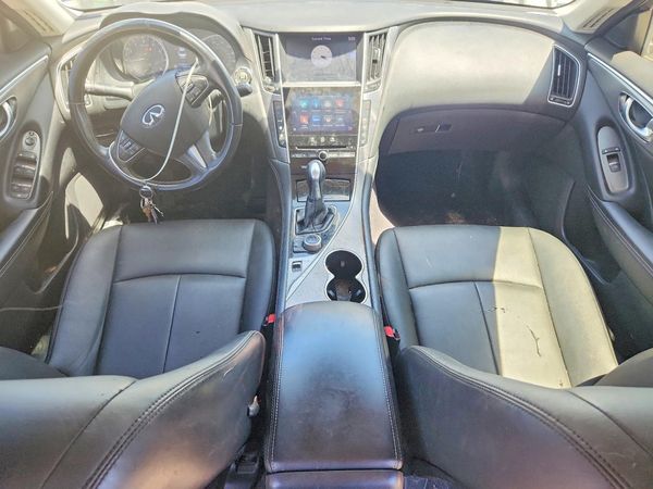 2016 INFINITI Q50