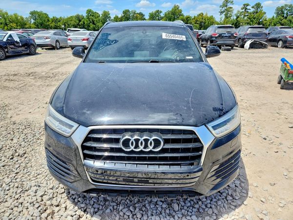 2016 AUDI Q3
