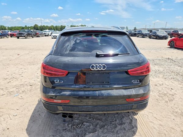 2016 AUDI Q3