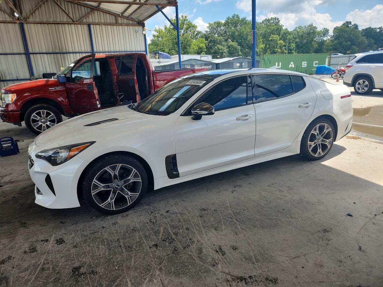 2021 KIA STINGER Base