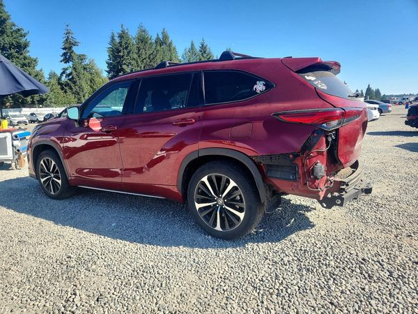 2021 TOYOTA HIGHLANDER XSE Nav & JBL