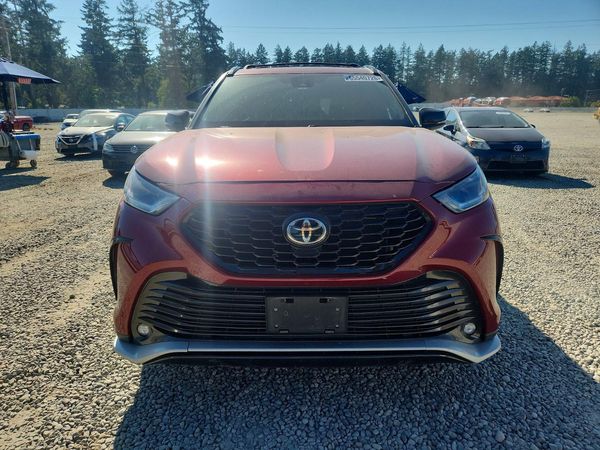 2021 TOYOTA HIGHLANDER XSE Nav & JBL