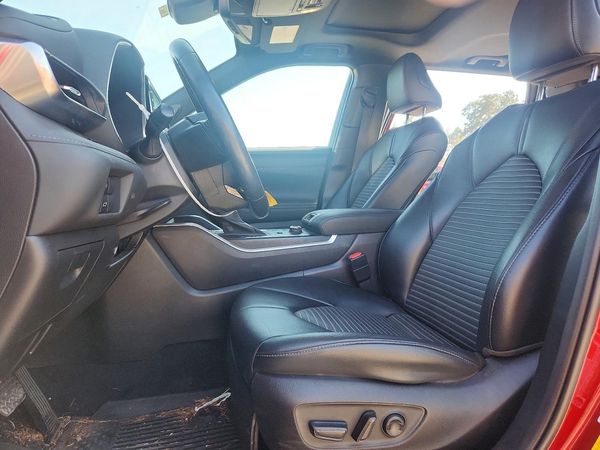 2021 TOYOTA HIGHLANDER XSE Nav & JBL