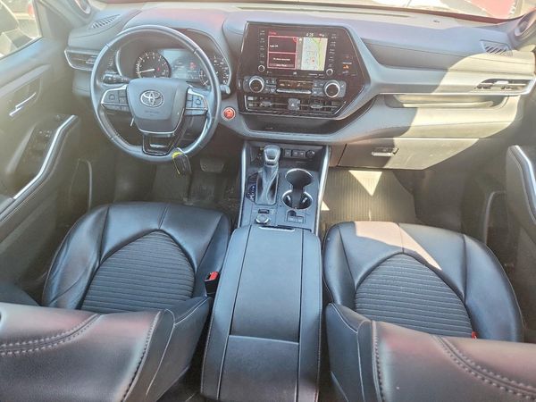 2021 TOYOTA HIGHLANDER XSE Nav & JBL
