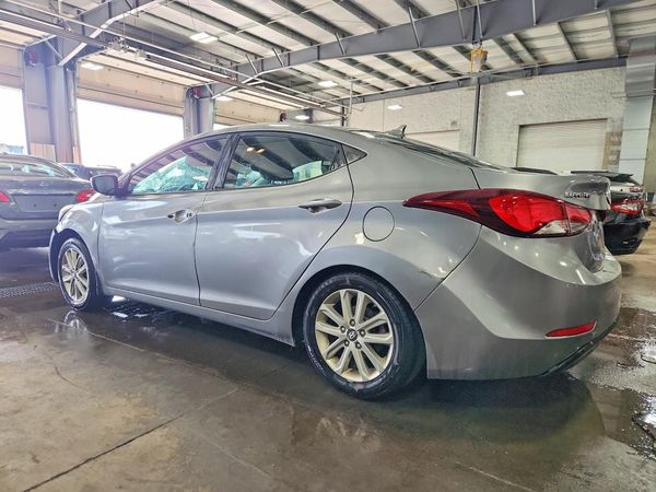 2014 HYUNDAI ELANTRA GLS (Middle)