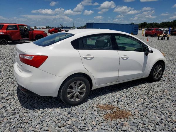2013 KIA RIO