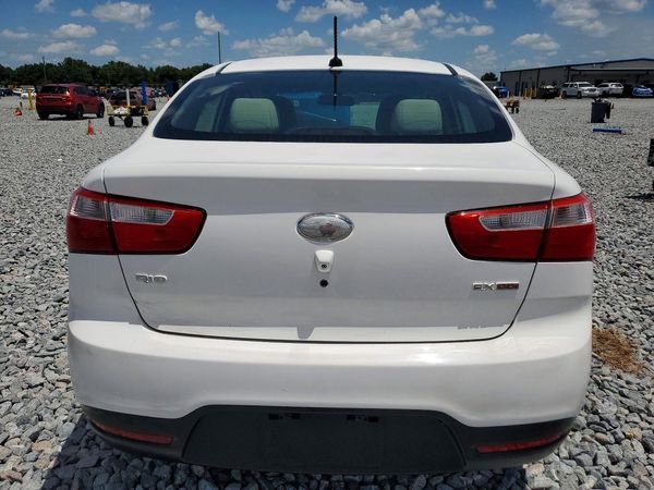 2013 KIA RIO