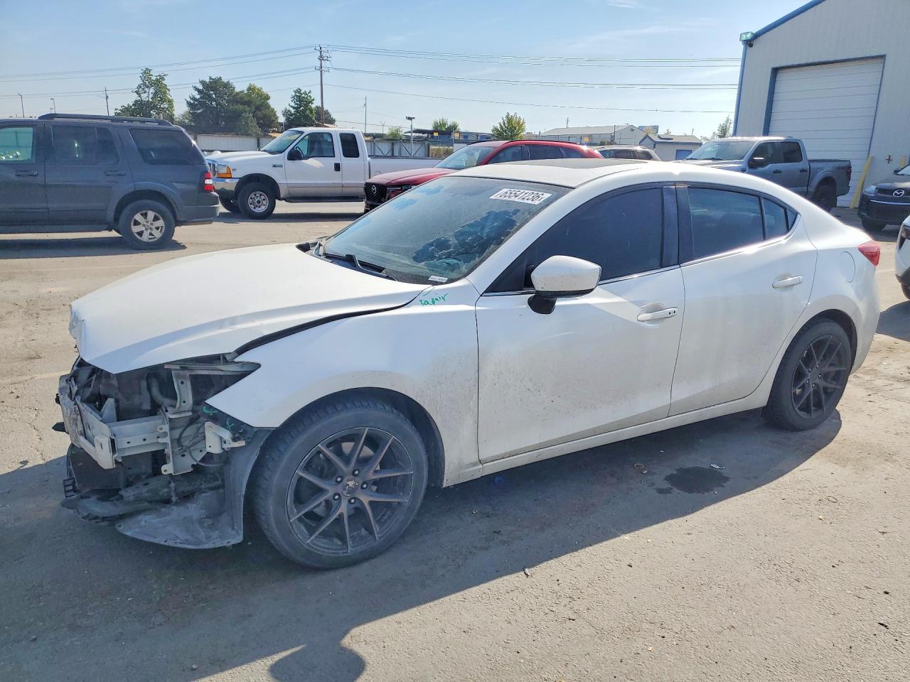 2015 MAZDA 3 Touring/GS
