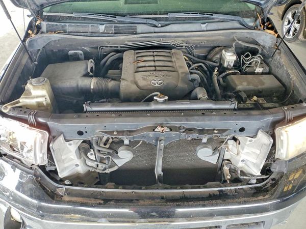 2012 TOYOTA TUNDRA SR5 — Engine bay