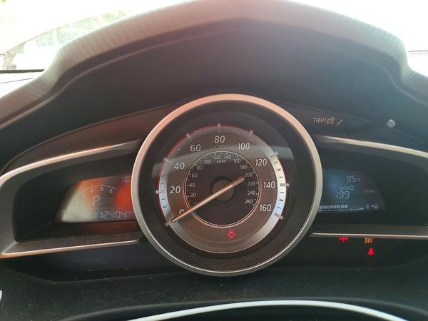 2014 MAZDA 3 Touring/GS