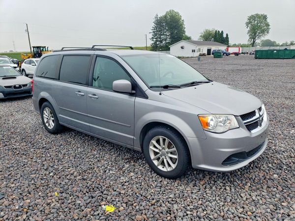 2015 DODGE CARAVAN SXT — Passenger 3/4