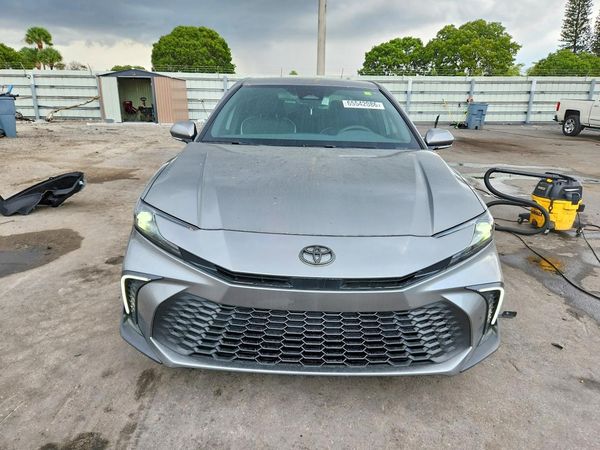 2026 TOYOTA CAMRY