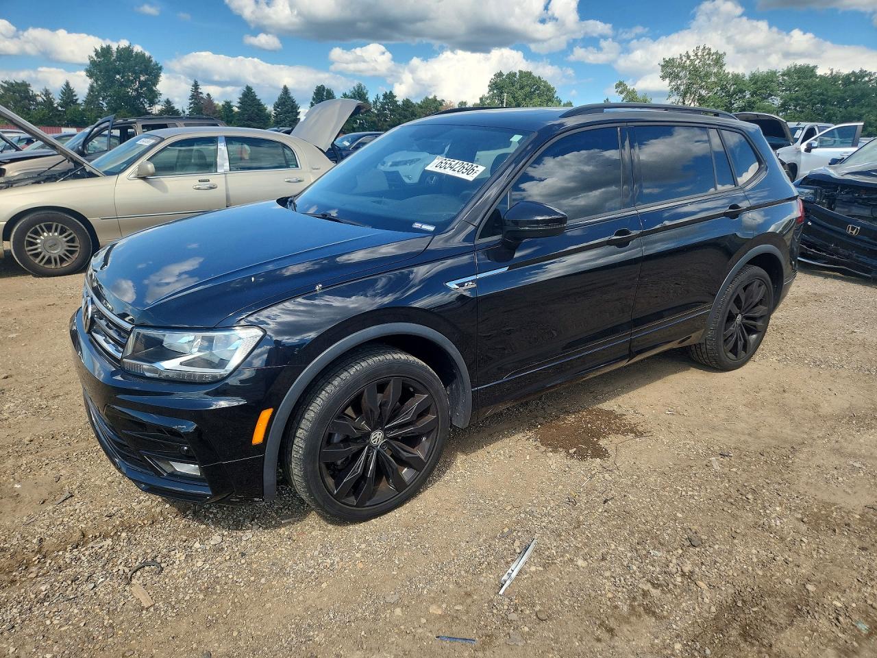 2021 VOLKSWAGEN TIGUAN