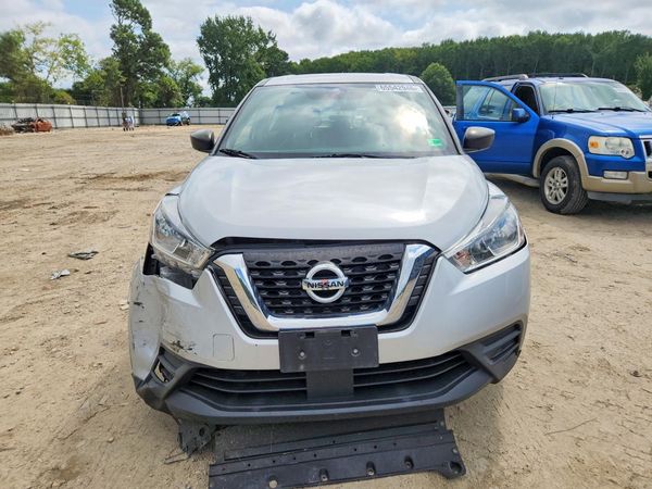 2020 NISSAN KICKS