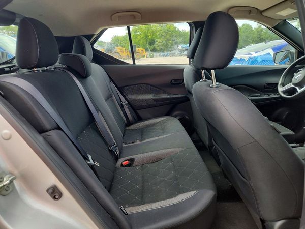 2020 NISSAN KICKS