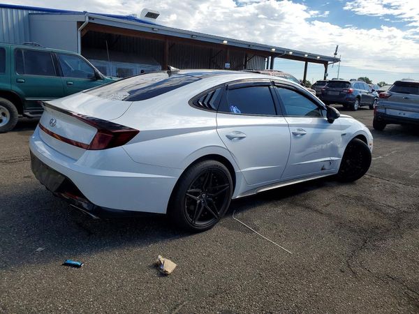 2022 HYUNDAI SONATA