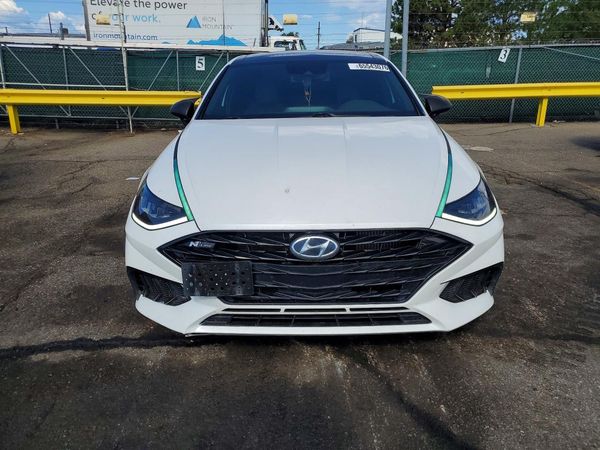 2022 HYUNDAI SONATA