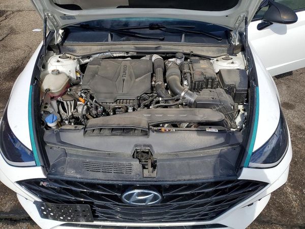 2022 HYUNDAI SONATA