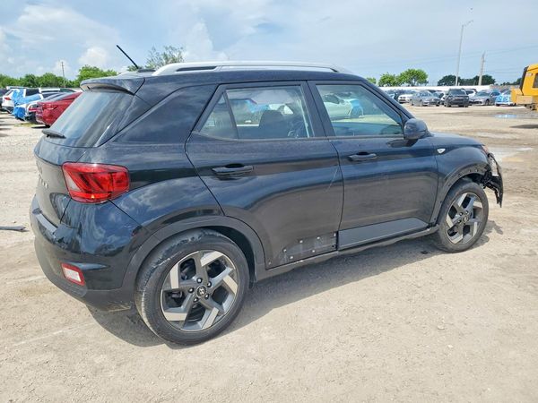 2023 HYUNDAI VENUE SEL, Limited
