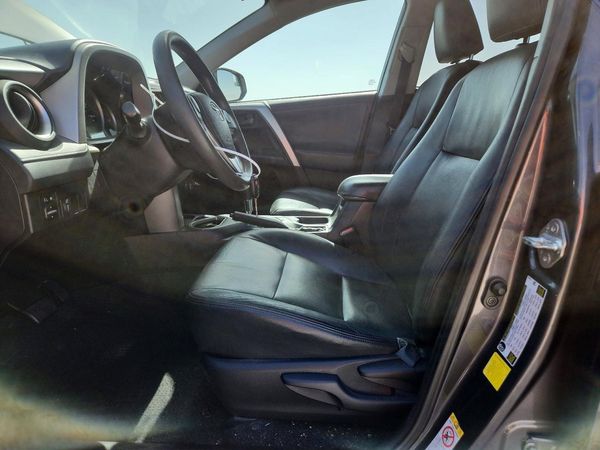 2016 TOYOTA RAV4 LE (X Grade)