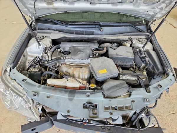 2012 TOYOTA CAMRY