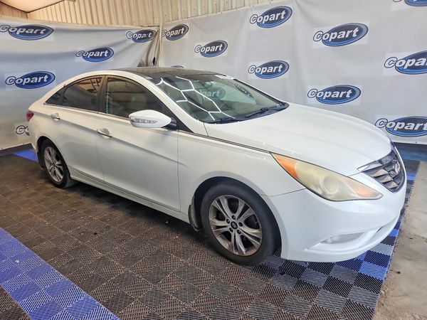 2013 HYUNDAI SONATA