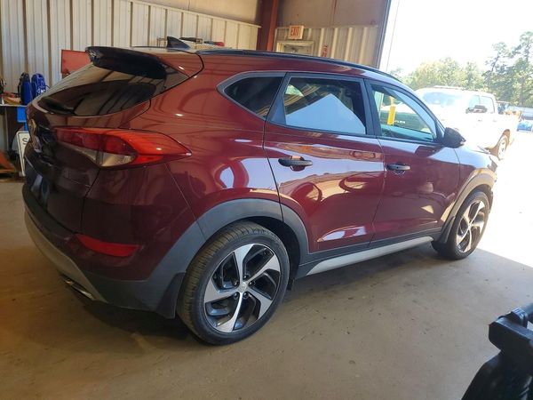 2018 HYUNDAI TUCSON