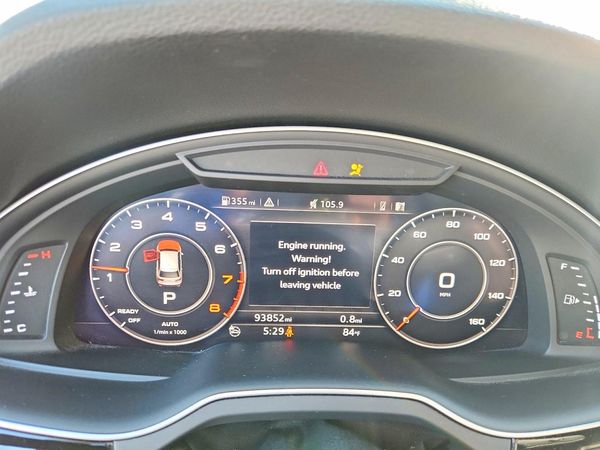 2017 AUDI Q7 quattro Premium Plus