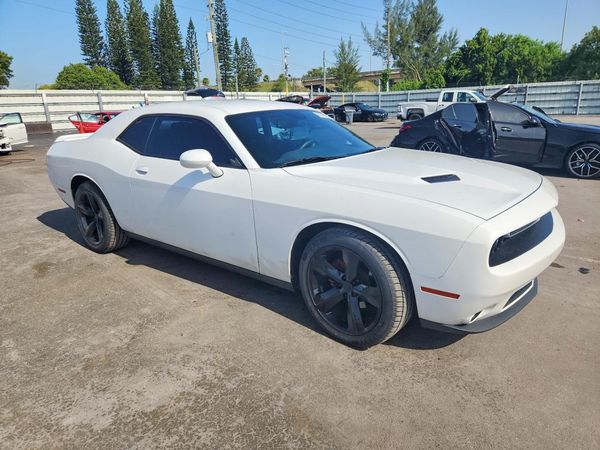 2018 DODGE CHALLENGER SXT