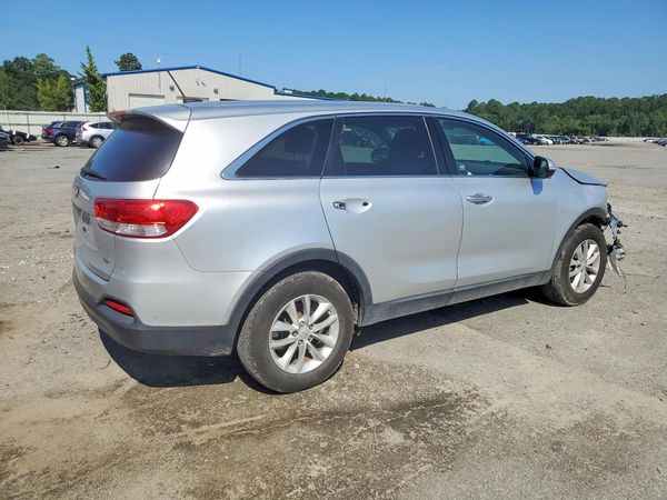 2018 KIA SORENTO L, LX