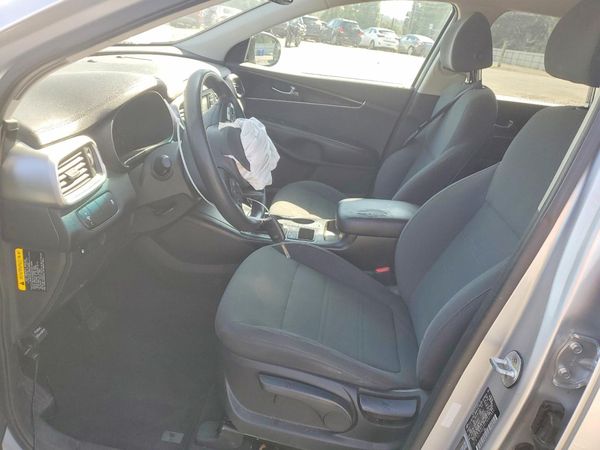 2018 KIA SORENTO L, LX
